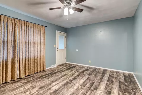 2223 N Clifton Ave, Springfield, MO 65803 photo 5