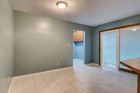 2223 N Clifton Ave, Springfield, MO 65803 photo 11