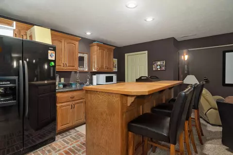 Kitchen - 5544 N Willow Rd, Ozark, MO 65721 photo 5 of 5
