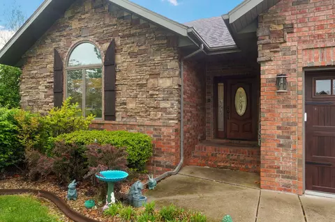 Exterior - 5544 N Willow Rd, Ozark, MO 65721 photo 3 of 22
