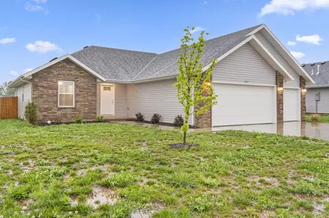 527 E Melton Rd, Ozark, MO 65721 photo 4