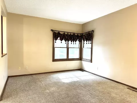 1734 N Pearson Dr, Springfield, MO 65802 photo 4