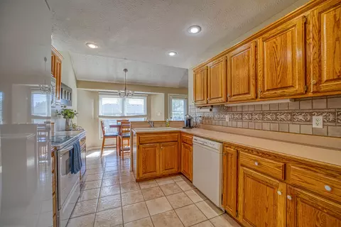 588 S Barnstable, Nixa, MO 65714 photo 10
