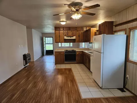 510 E Garfield Ave, Ava, MO 65608 photo 14