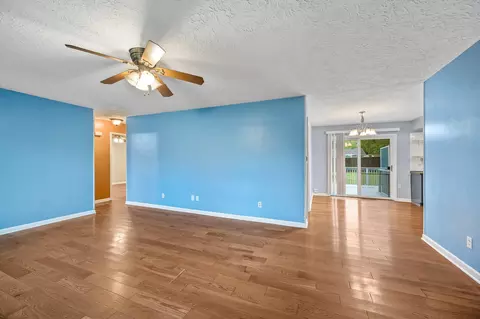 1947 S Linden Ave, Springfield, MO 65804 photo 2