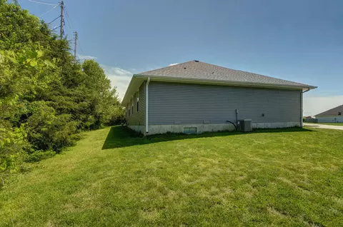 1900 Redbird Ct, Ozark, MO 65721 photo 22