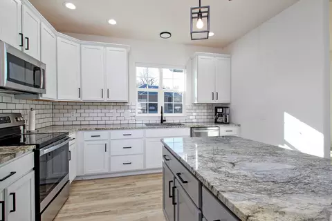 1081 E Daisy Falls Dr, Nixa, MO 65714 photo 8