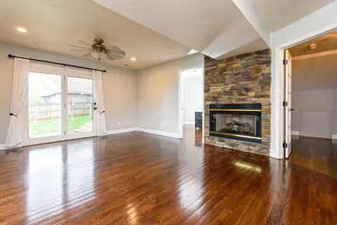 4971 S Leroy Ave, Springfield, MO 65810 photo 18