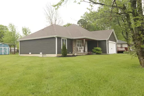 809 Shaffer St, Marshfield, MO 65706 photo 3