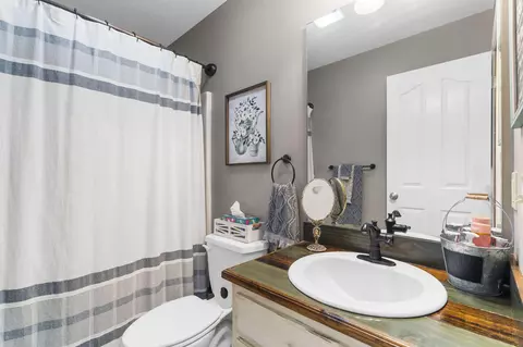 875 W Cambridge Ave, Nixa, MO 65714 photo 13