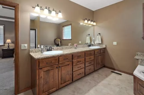 842 E Rush Ct, Nixa, MO 65714 photo 17