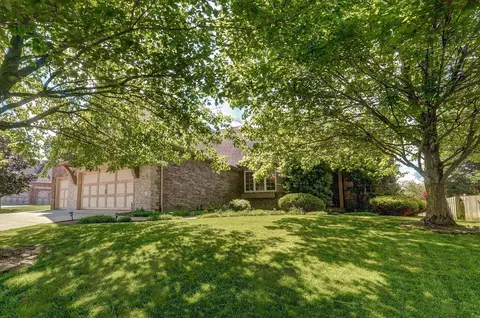 842 E Rush Ct, Nixa, MO 65714 photo 2