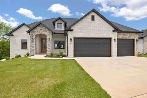 2115 N 21st St, Ozark, MO 65721 photo 2