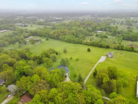 1203 E Laverne Ter, Springfield, MO 65803 photo 42