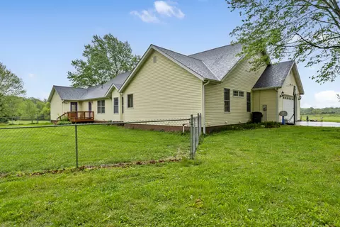 1203 E Laverne Ter, Springfield, MO 65803 photo 37