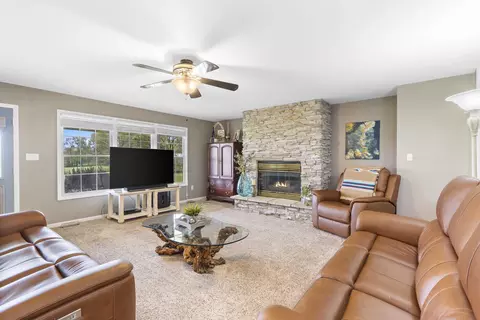 1203 E Laverne Ter, Springfield, MO 65803 photo 17