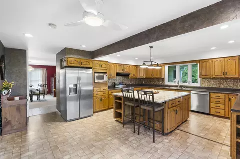 1203 E Laverne Ter, Springfield, MO 65803 photo 9