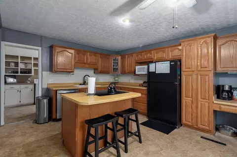 630 N Pine St, Marshfield, MO 65706 photo 12