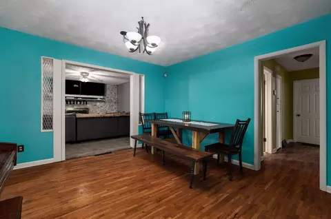 630 N Pine St, Marshfield, MO 65706 photo 8