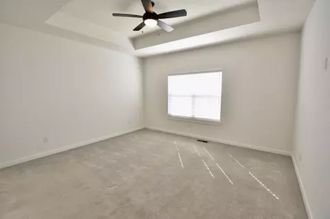 Bedroom - 1505 N Thornhill Dr, Springfield, MO 65802 photo 1 of 5