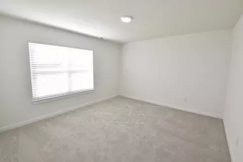Bedroom - 1505 N Thornhill Dr, Springfield, MO 65802 photo 5 of 5