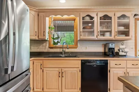 835 W Brookshire Dr, Springfield, MO 65810 photo 21