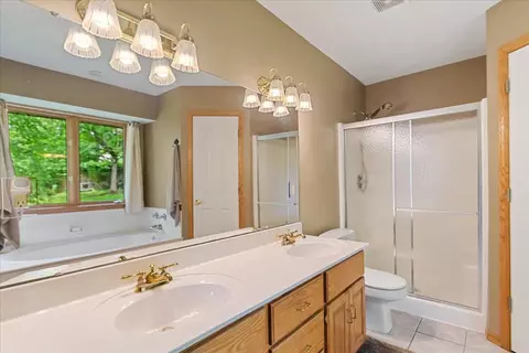 835 W Brookshire Dr, Springfield, MO 65810 photo 27