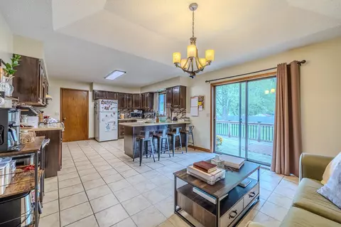 815 E 16th St, Mountain Grove, MO 65711 photo 8