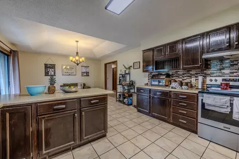 815 E 16th St, Mountain Grove, MO 65711 photo 15