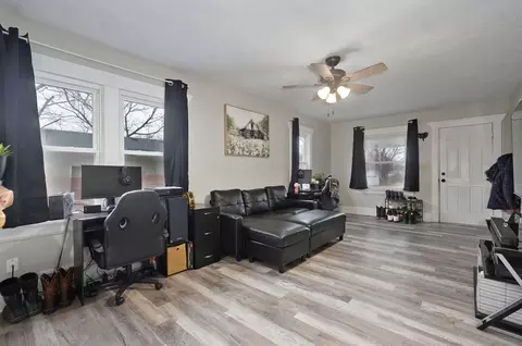 1921 W Elm St, Springfield, MO 65806 photo 7