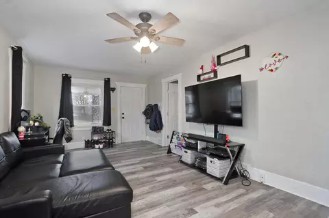 1921 W Elm St, Springfield, MO 65806 photo 8