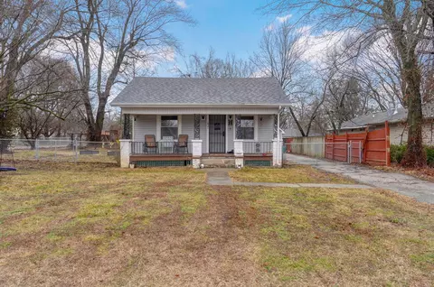 1921 W Elm St, Springfield, MO 65806 photo 2
