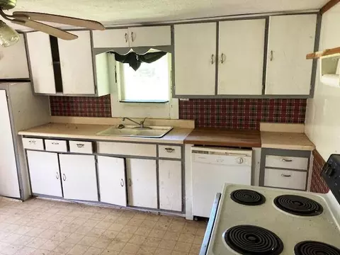 392 Robinson Rd, Clever, MO 65631 photo 10