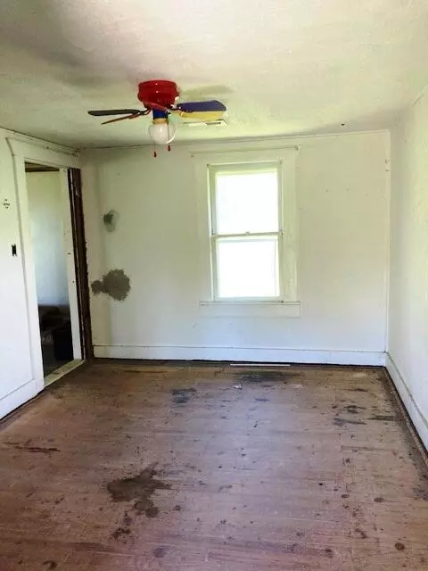 392 Robinson Rd, Clever, MO 65631 photo 12