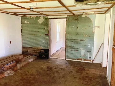 392 Robinson Rd, Clever, MO 65631 photo 9