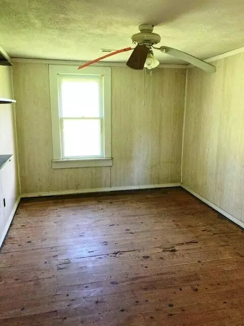392 Robinson Rd, Clever, MO 65631 photo 11