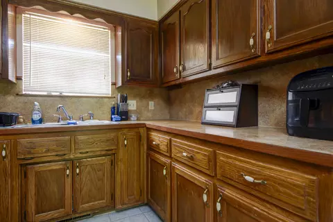453 S Dove Valley Ave, Springfield, MO 65802 photo 10