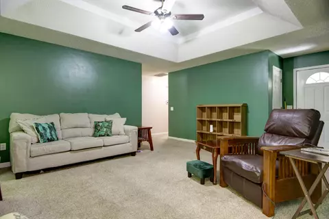 453 S Dove Valley Ave, Springfield, MO 65802 photo 4