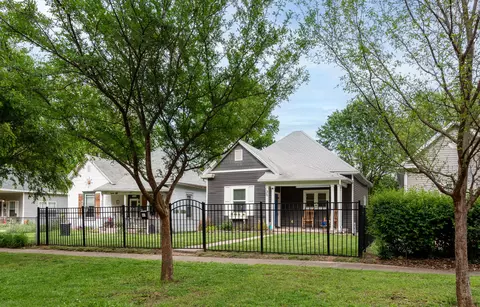 1876 N Robberson Ave, Springfield, MO 65803 photo 2