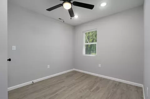 1416 N Concord Ave, Springfield, MO 65802 photo 19