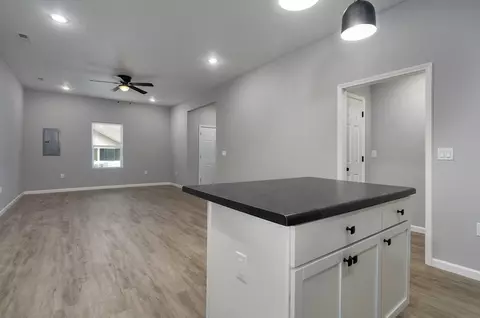 1416 N Concord Ave, Springfield, MO 65802 photo 17