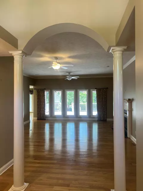 3732 E Alameda St, Springfield, MO 65809 photo 10