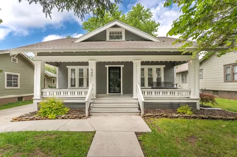 545 E Delmar St, Springfield, MO 65807 photo 1