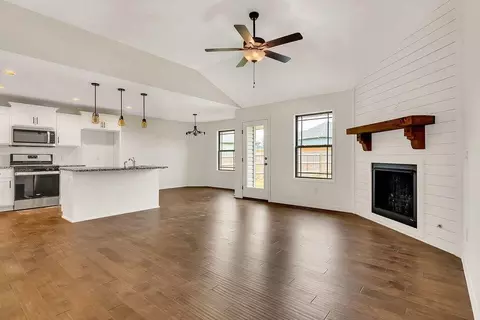 3002 Franz Sigel St, Republic, MO 65738 photo 2