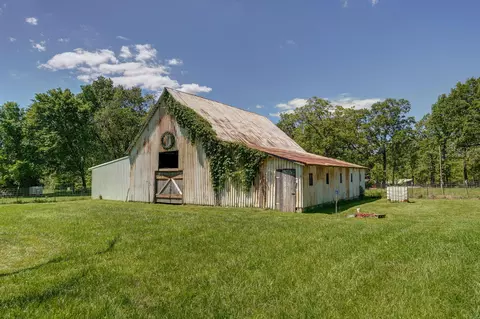 853 S Shamrock Rd, Nixa, MO 65714 photo 38