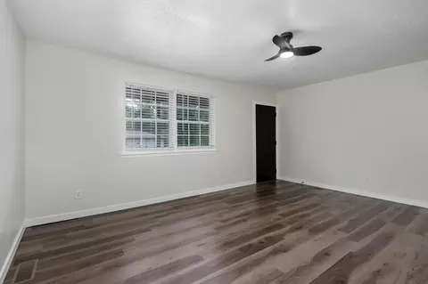 924926 N Broadway Ave, Springfield, MO 65802 photo 10