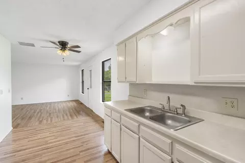 705 E Scott Wayne Dr, Nixa, MO 65714 photo 9