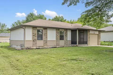 705 E Scott Wayne Dr, Nixa, MO 65714 photo 2