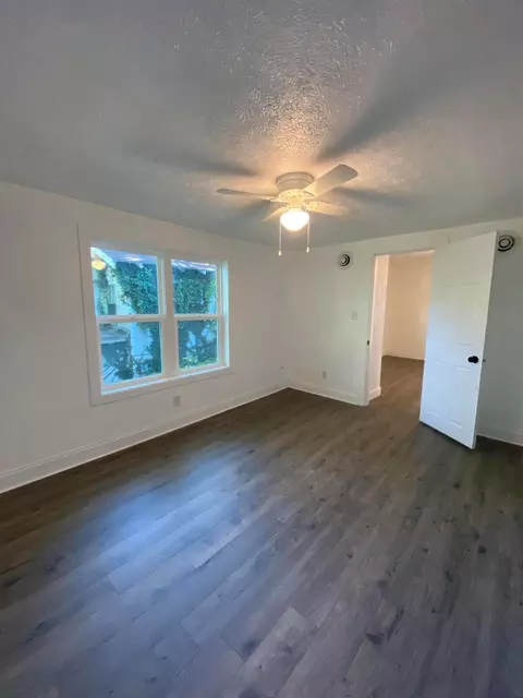 532 S Newton Ave, Springfield, MO 65806 photo 11