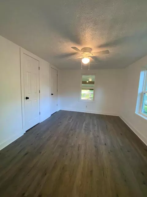 532 S Newton Ave, Springfield, MO 65806 photo 9